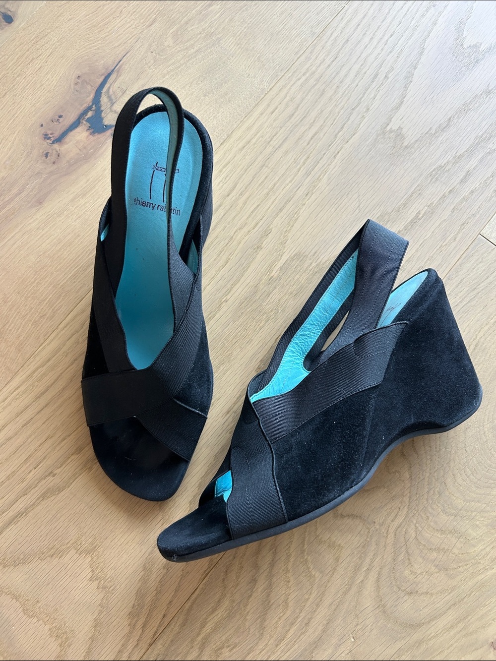 Thierry Rabotin Black Women's Slingback Wedge Sandals - Comfort Cross-Strap